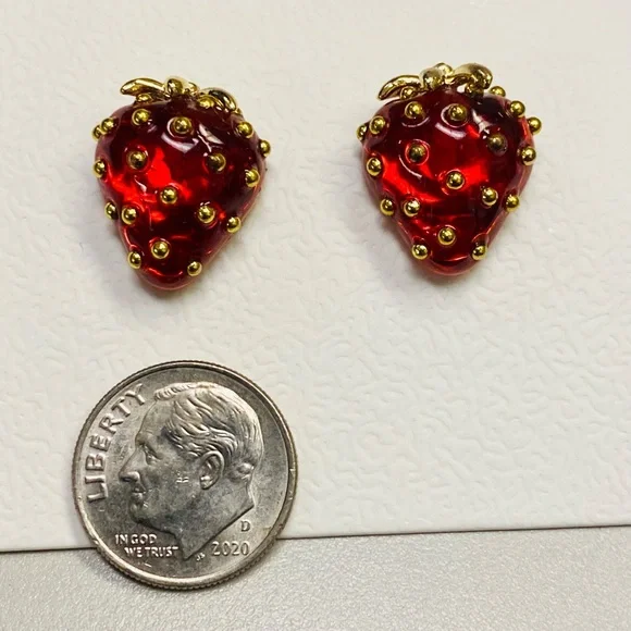 🍓Kate Spade Strawberry earrings - Picture 7 of 7